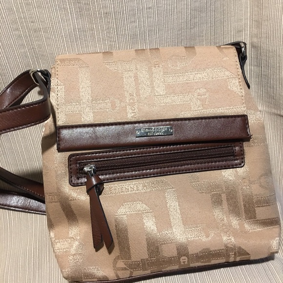 Etinne Aigner-cross body purse - Picture 5 of 8